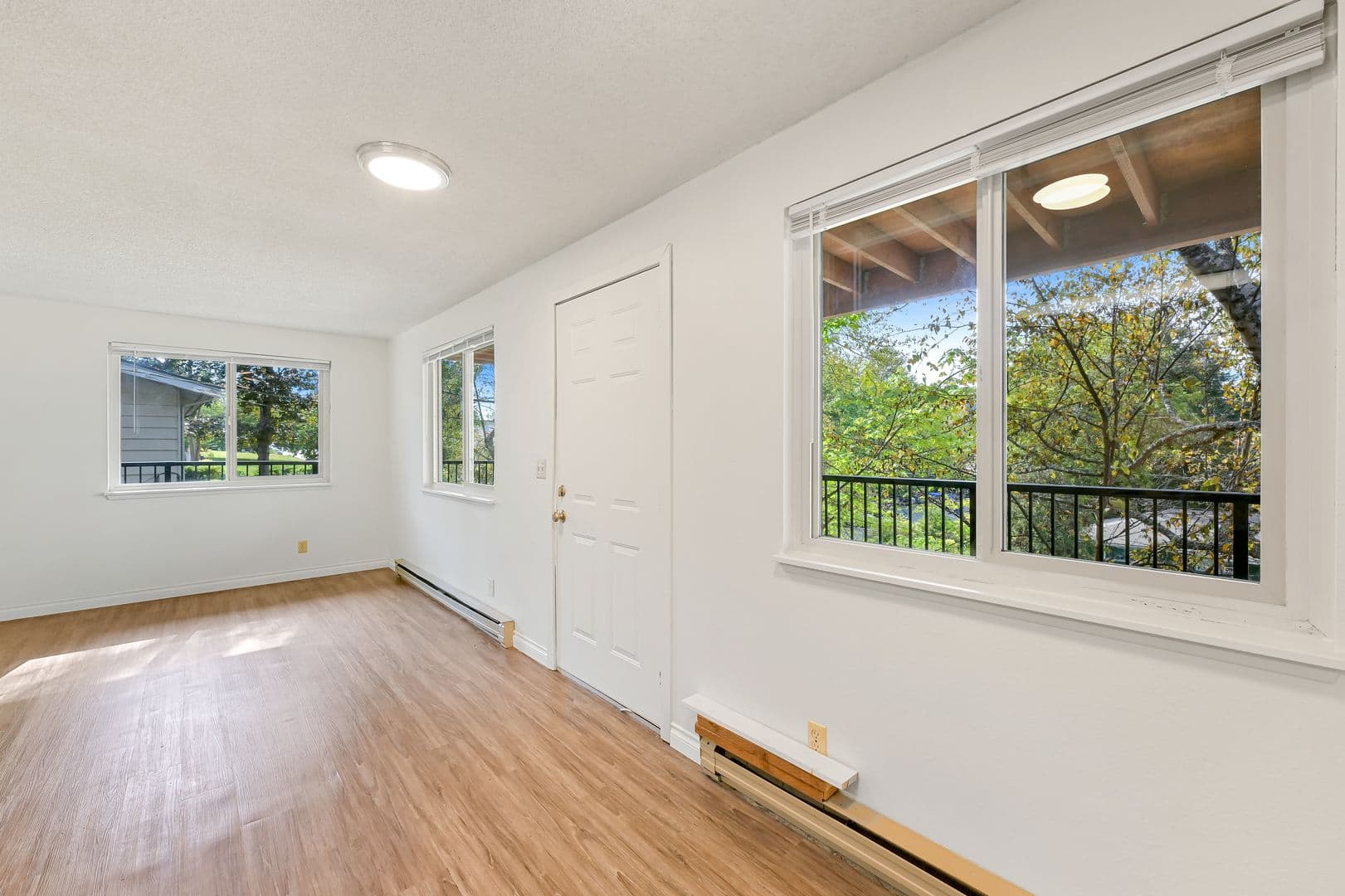 Bellingham Apartment: 1212 Nevada Street