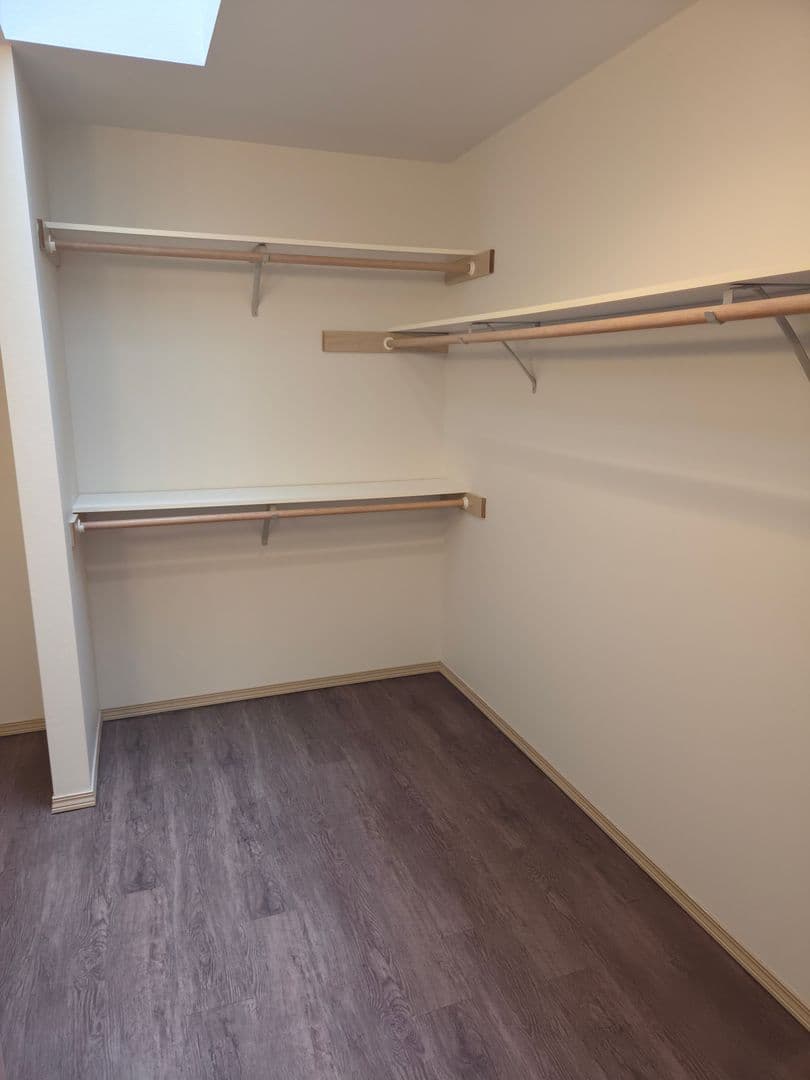 Bellingham Apartment: 2505 Kentucky