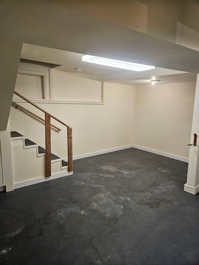 Bellingham House: 1515 12th Street - 1515