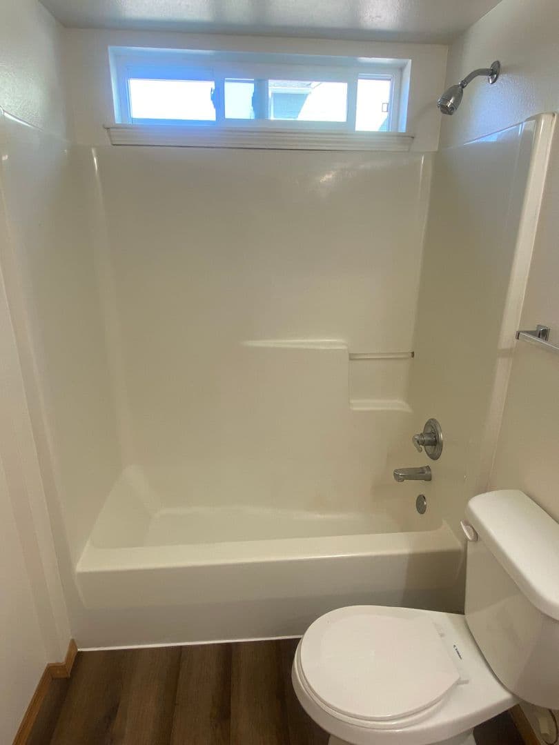 Bellingham Apartment: 1504 Alabama Street