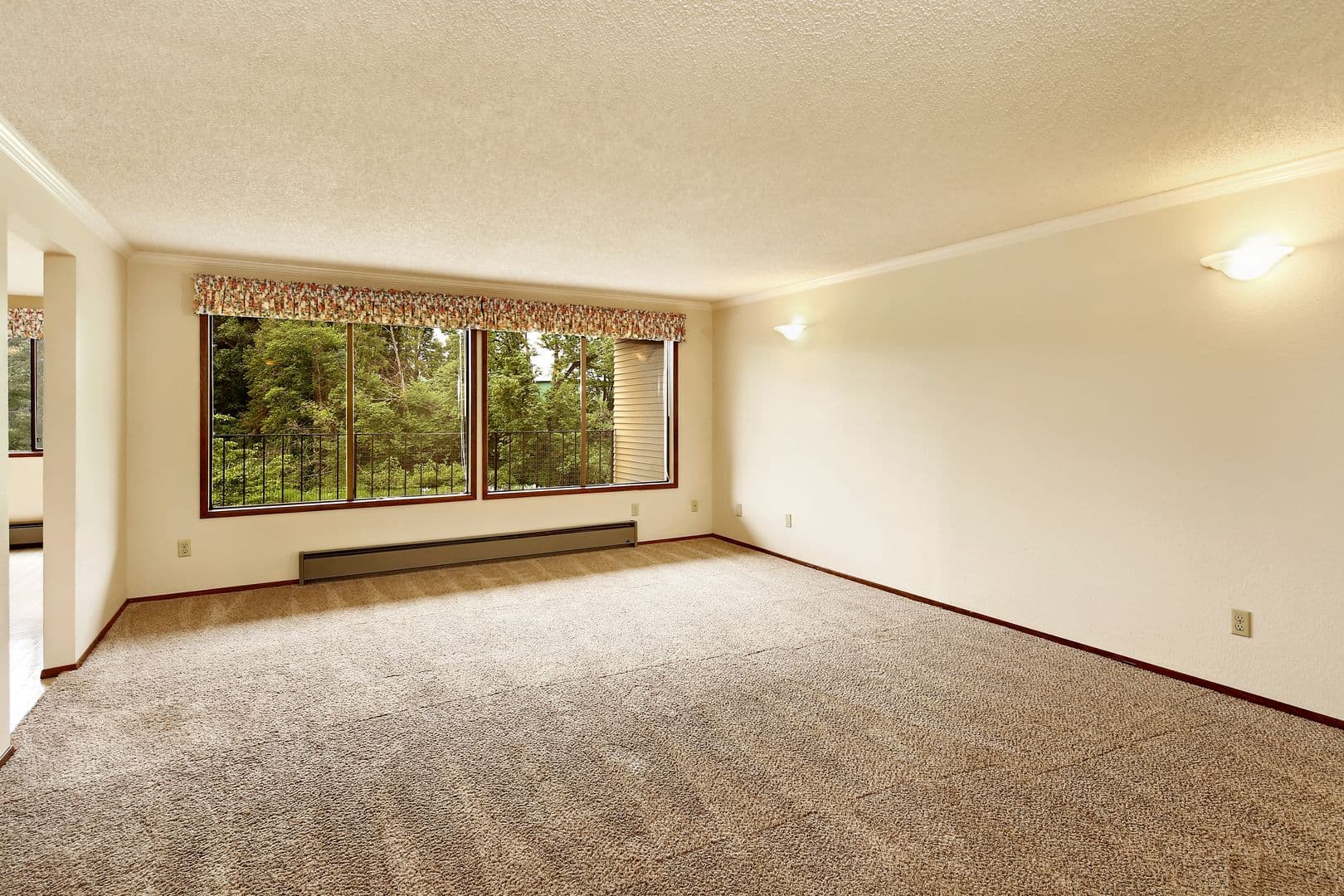 Lynden Apartment: La Villa Drive, 1412 Liberty St, 1414 Liberty St, 14th St
