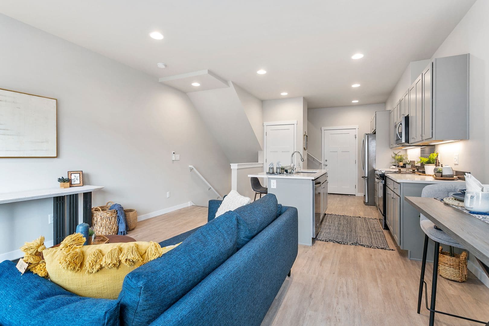Bellingham Apartment: 4150 -4182 Track Street