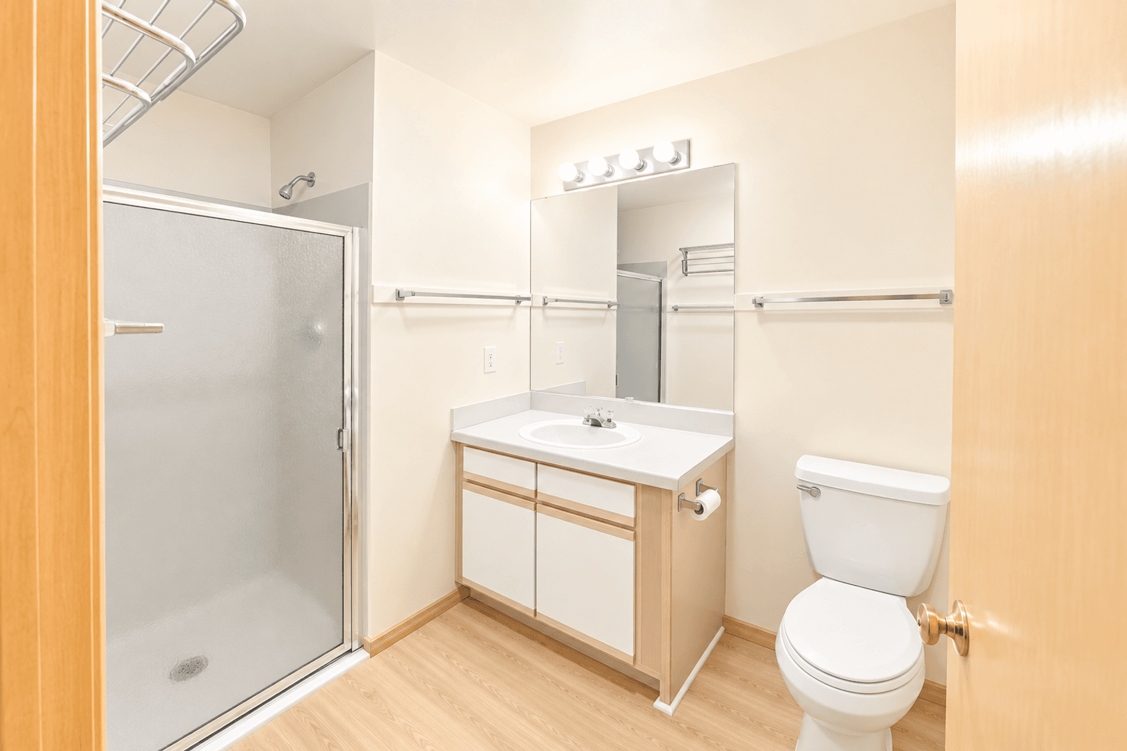 Bellingham Apartment: 508 E Ivy Street
