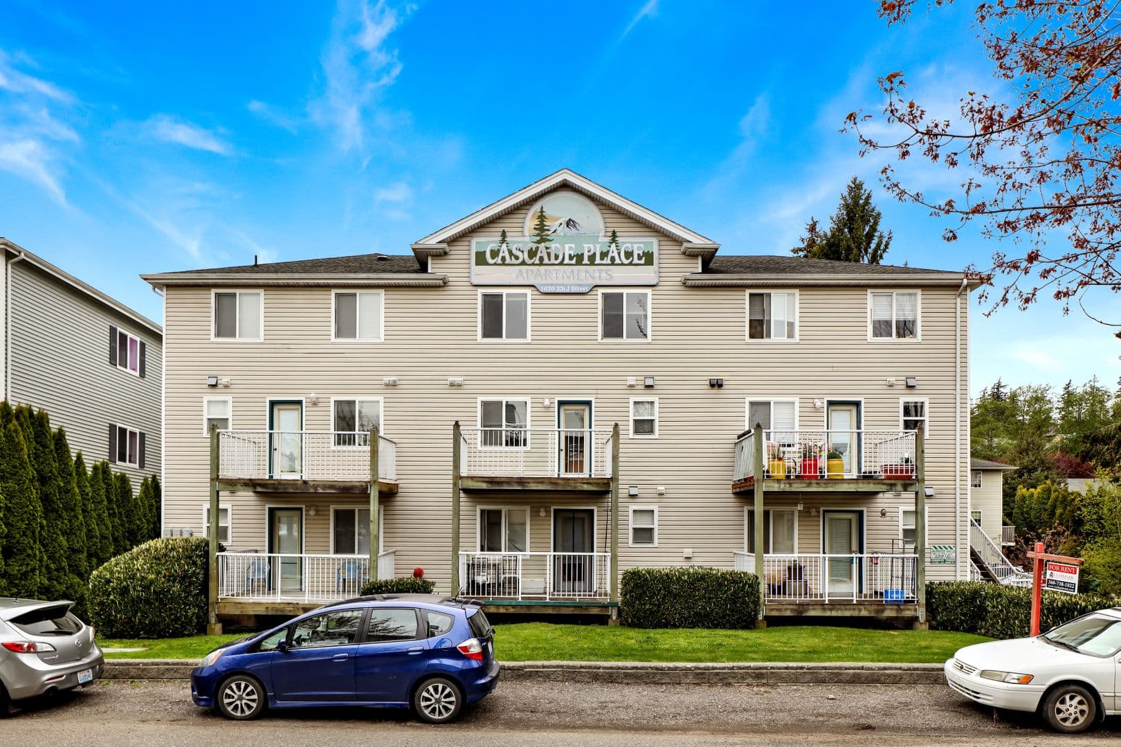 Bellingham Apartment: 1020 23rd Street