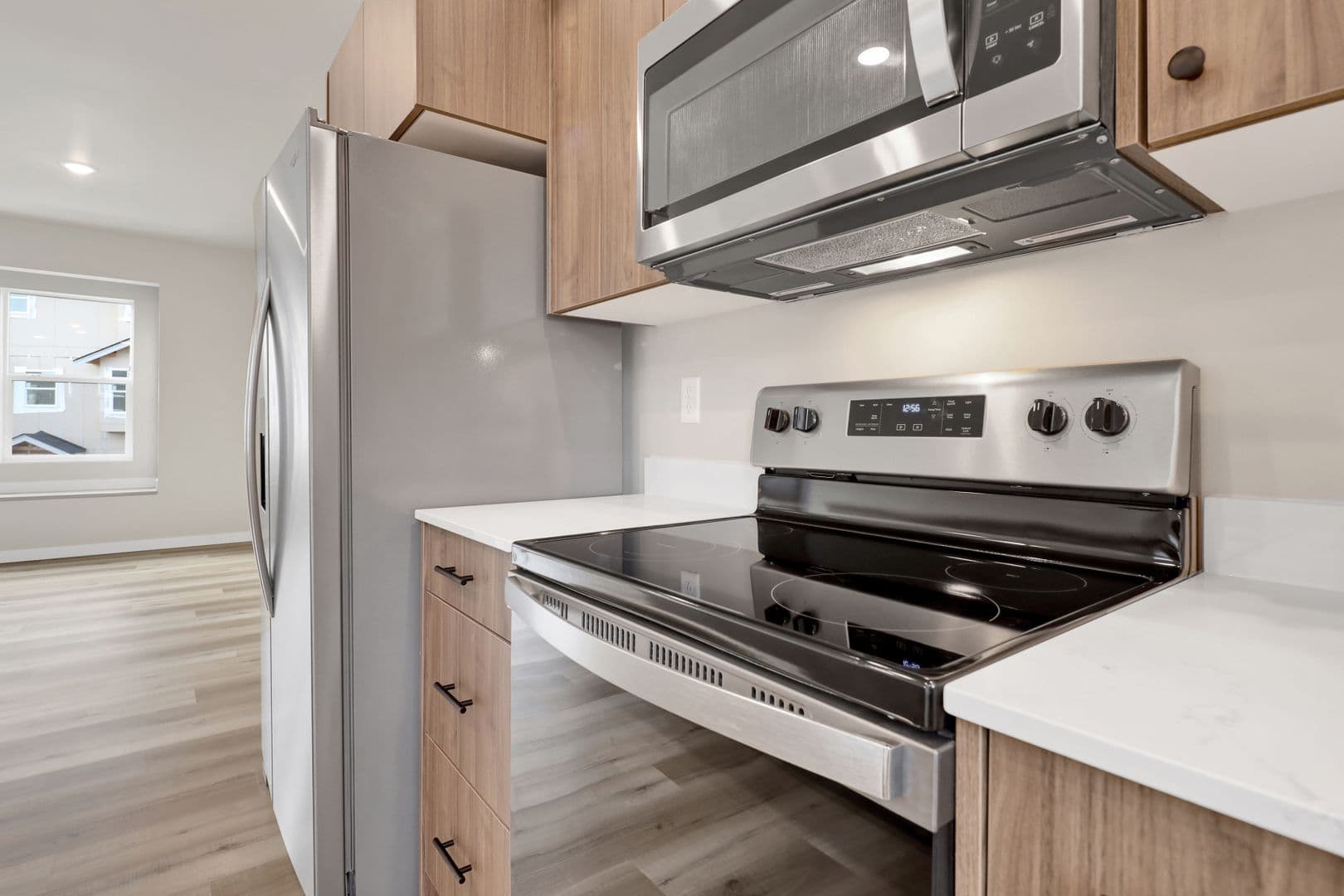 Blaine Apartment: 2722 Oleander Loop