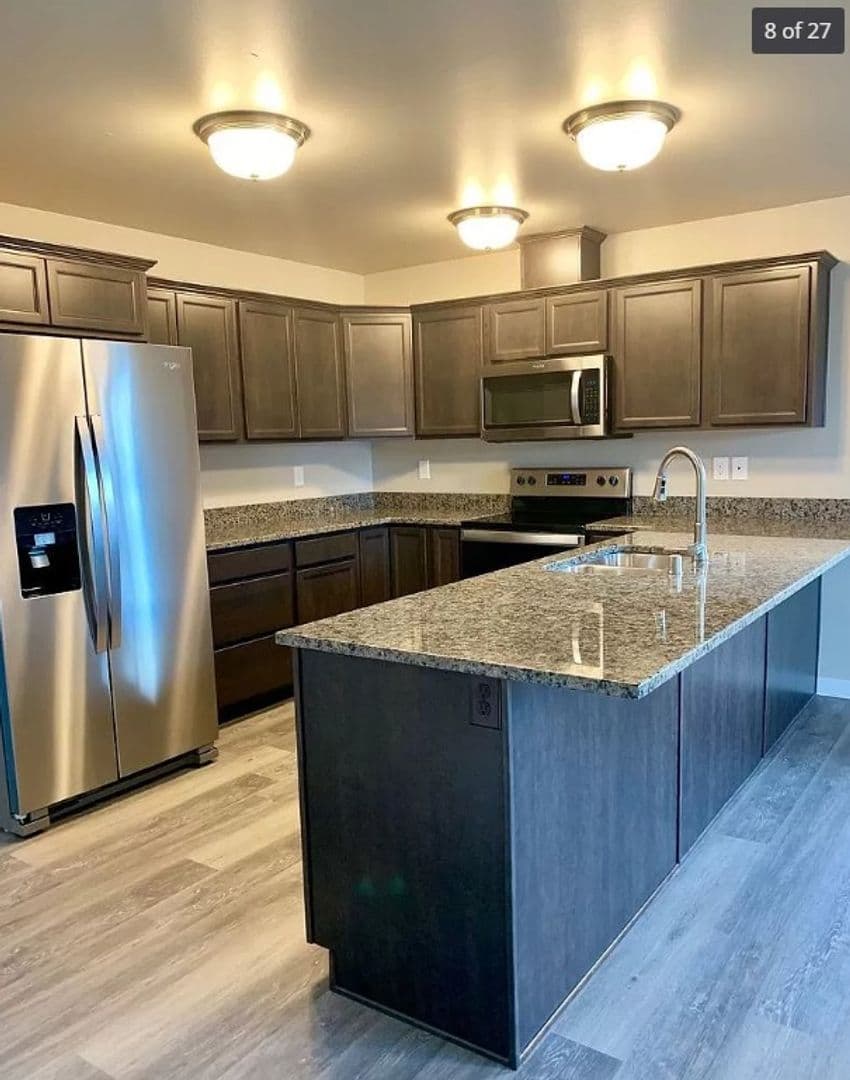Bellingham House: 1402 34th Street