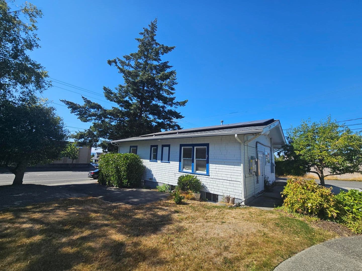 Bellingham House: 1513 12th Street - 1513