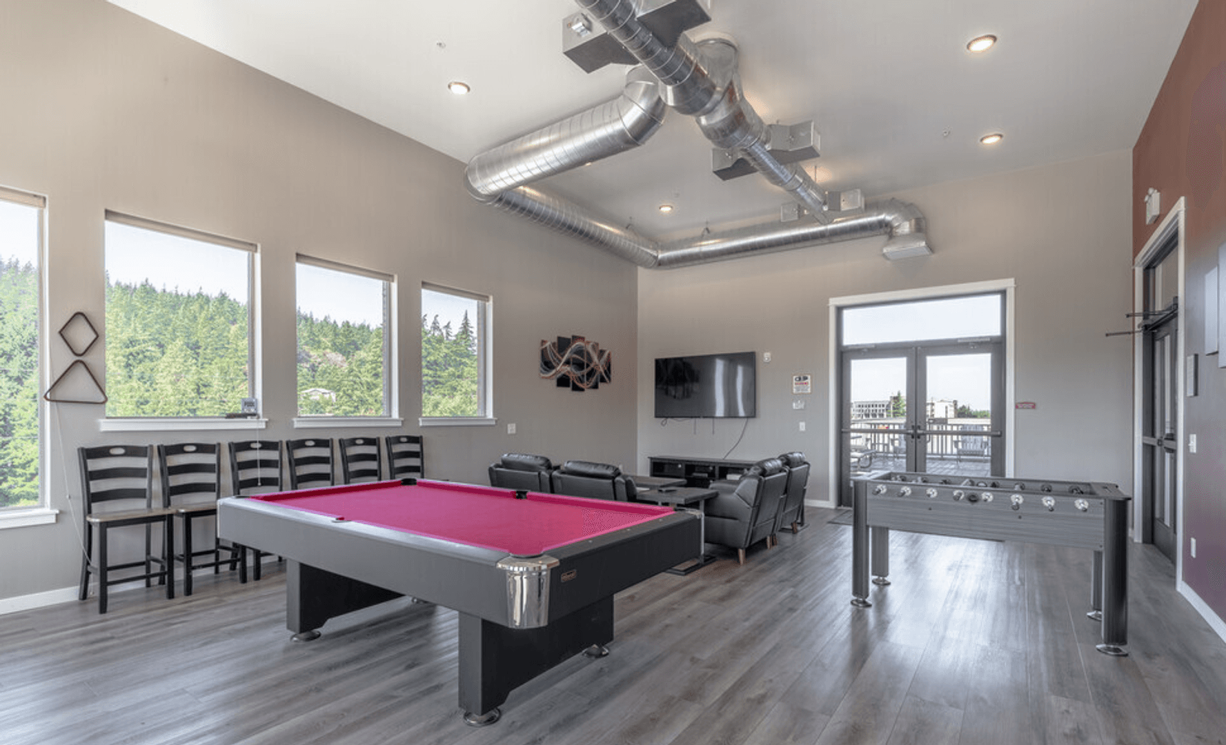 Bellingham Apartment: 109 Samish Way & 112 37th Street