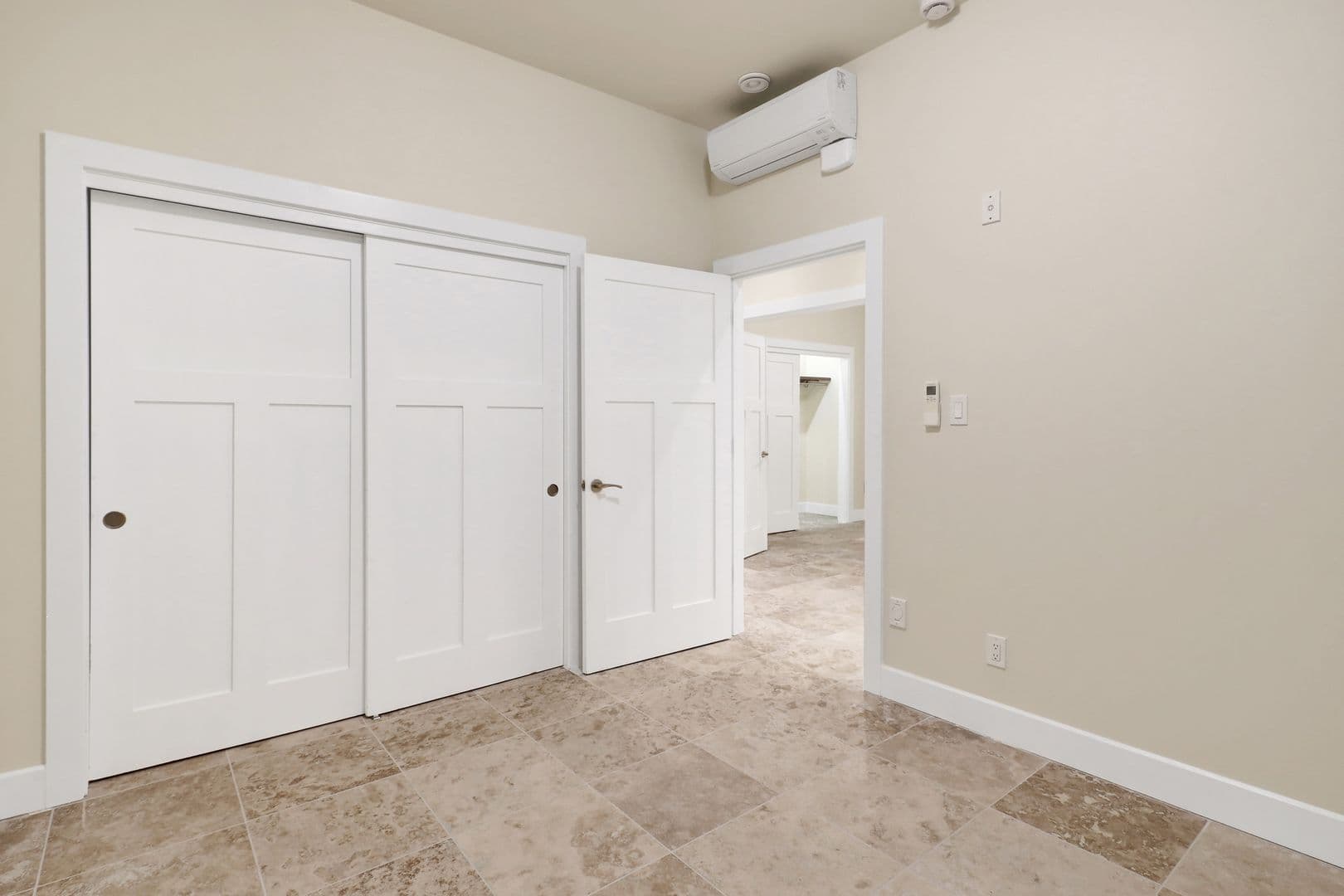 Bellingham Apartment: 1203 W Holly St