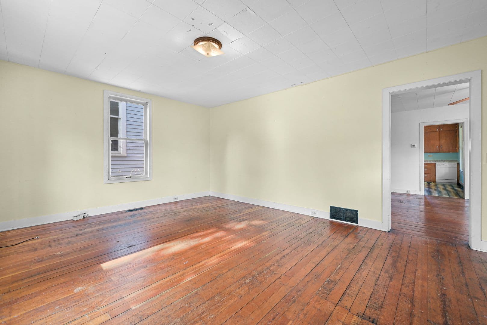 Bellingham House: 1323 Ellis Street