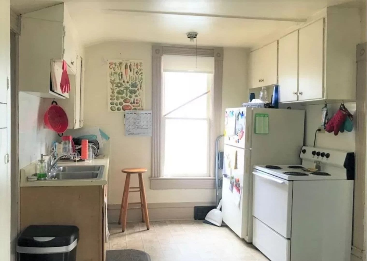 Bellingham House: 614 E Myrtle Street