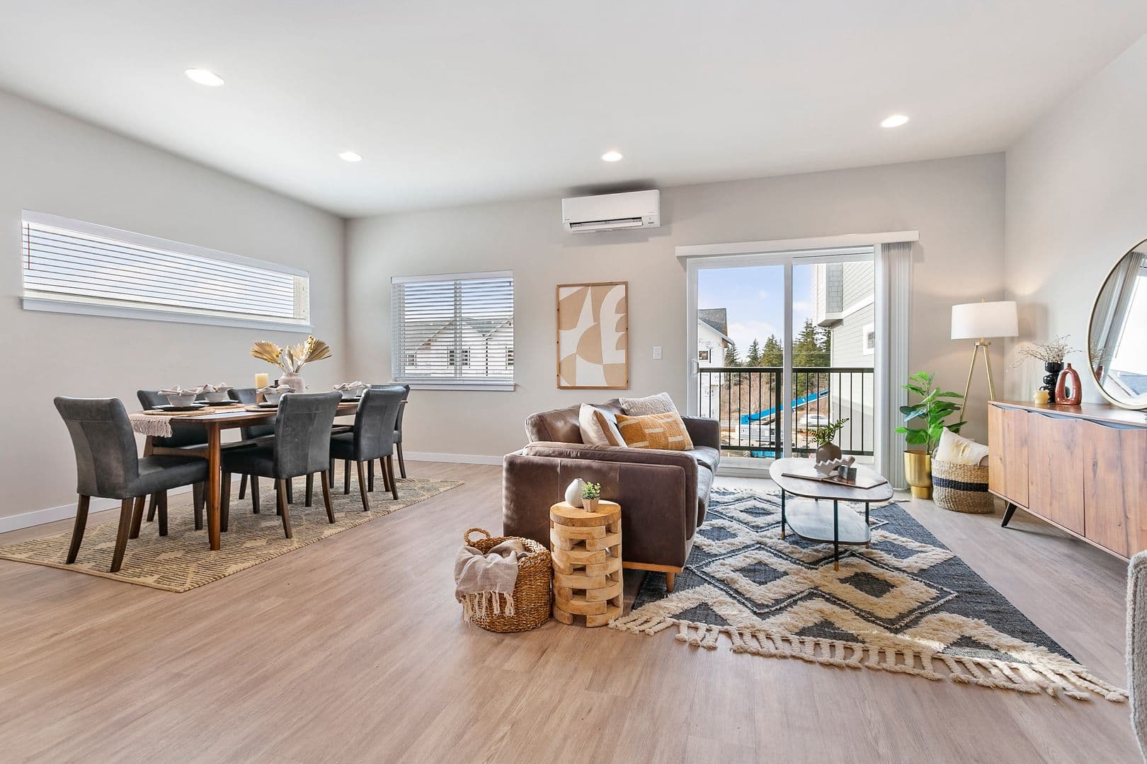 Bellingham Apartment: 4150 -4182 Track Street