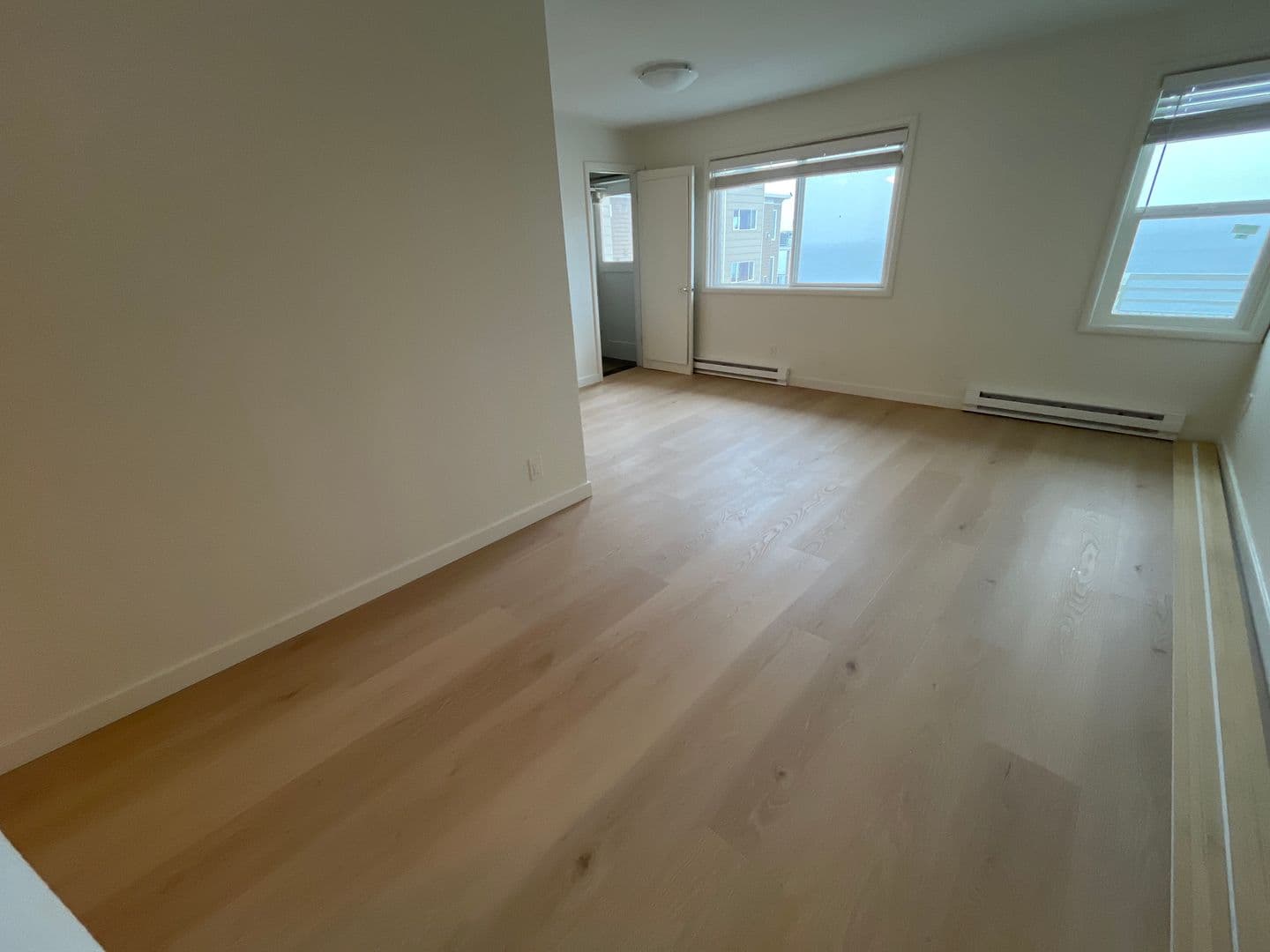 Bellingham Apartment: 490 S. State St