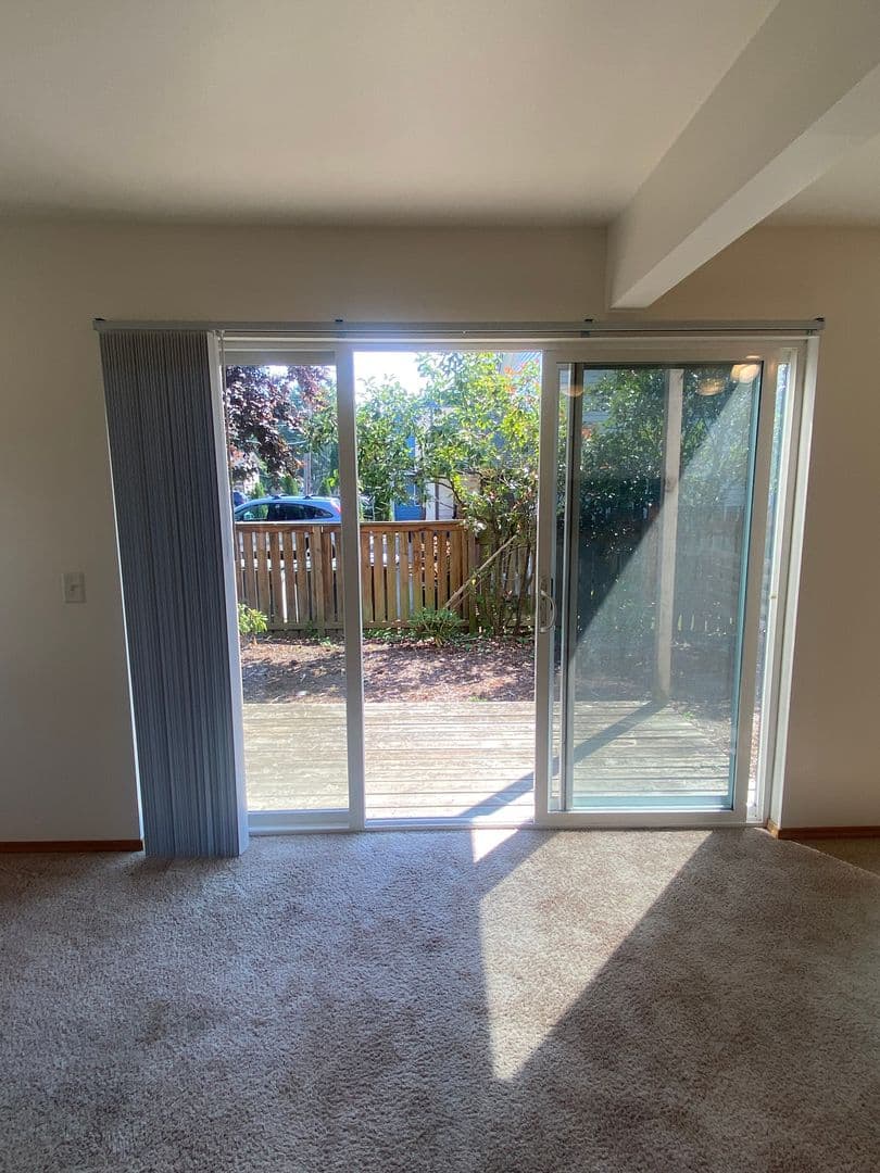Bellingham Apartment: 1504 Alabama Street