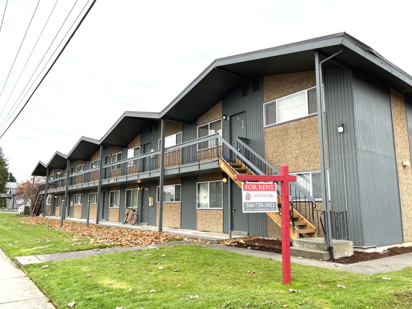 Lynden Apartment: 600 Drayton Street
