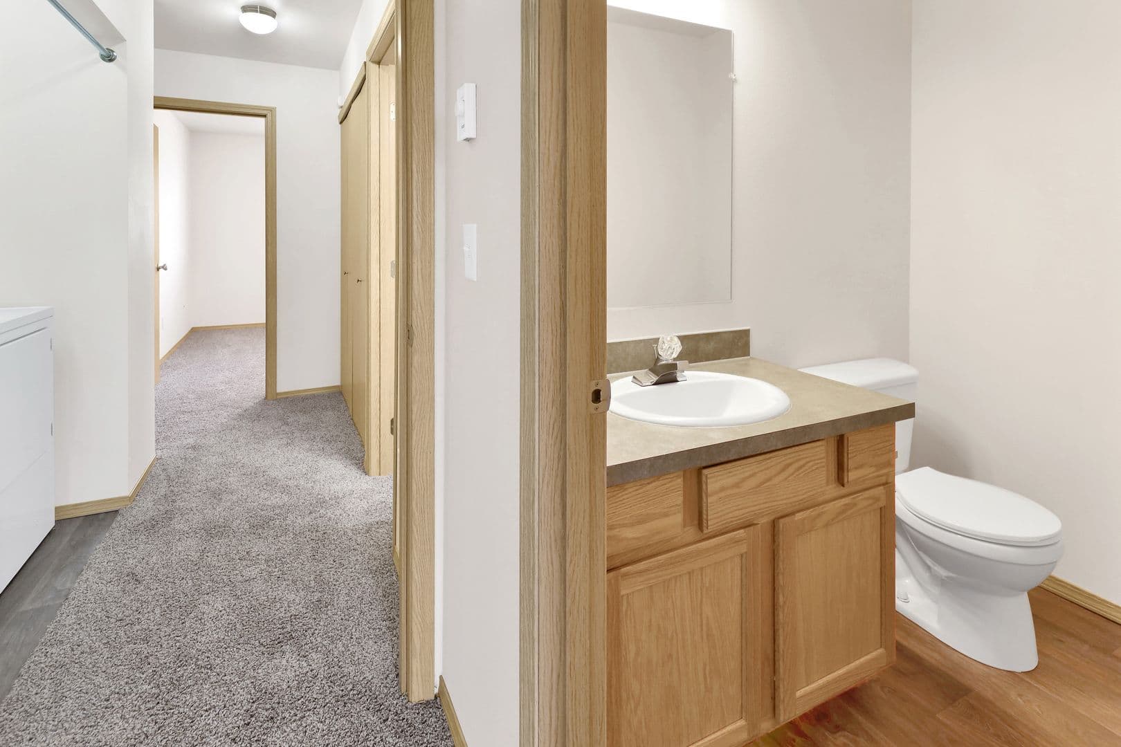 Bellingham Apartment: 2823 - 2835 W Maplewood Avenue