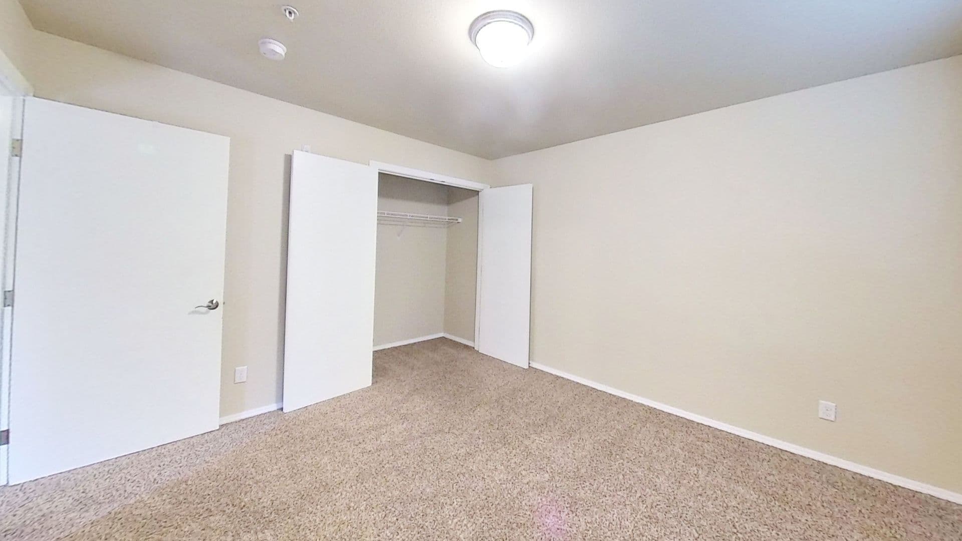 Bellingham Apartment: 1029 22nd Street