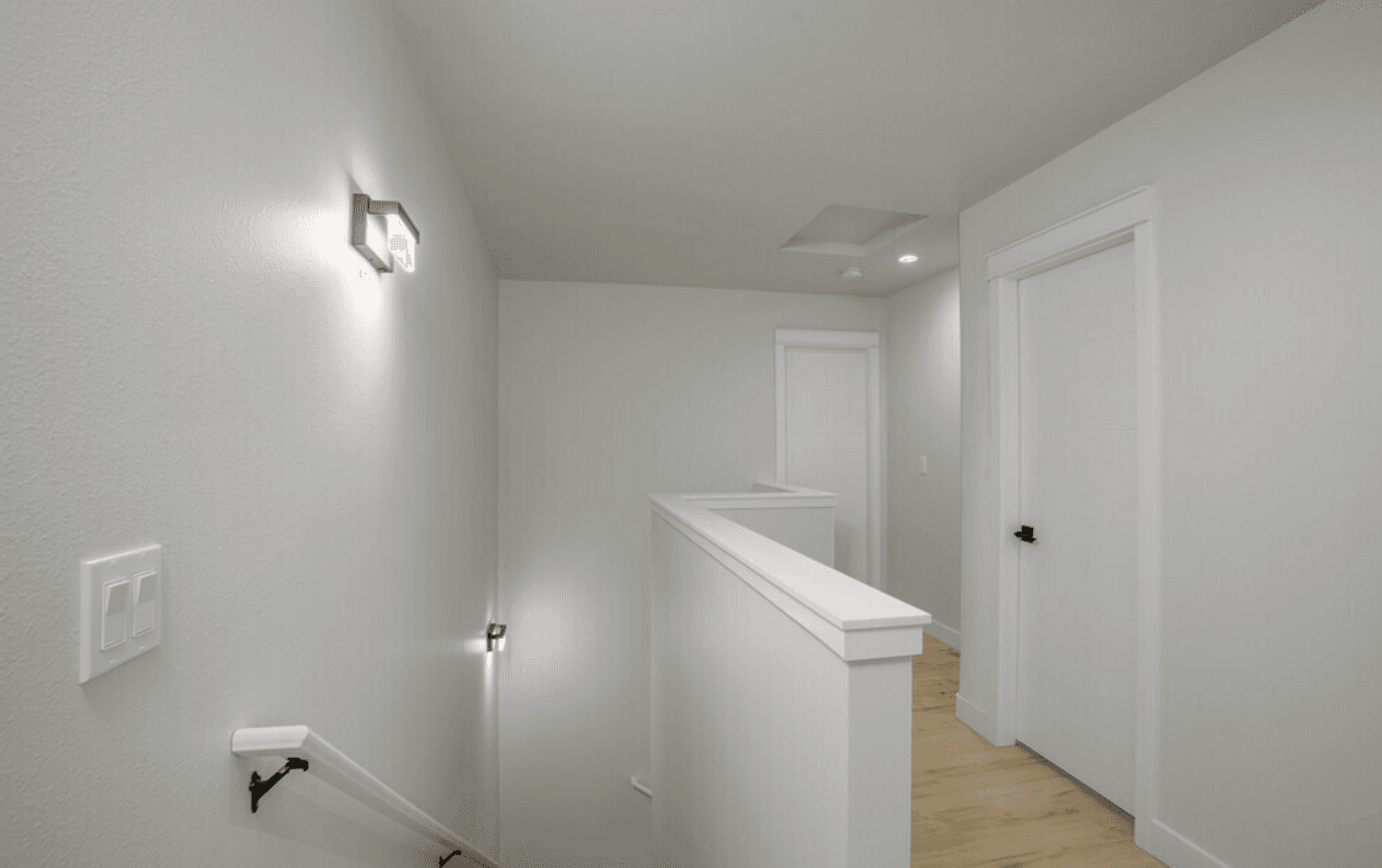 Bellingham Apartment: 3408-3412 Northwest Avenue