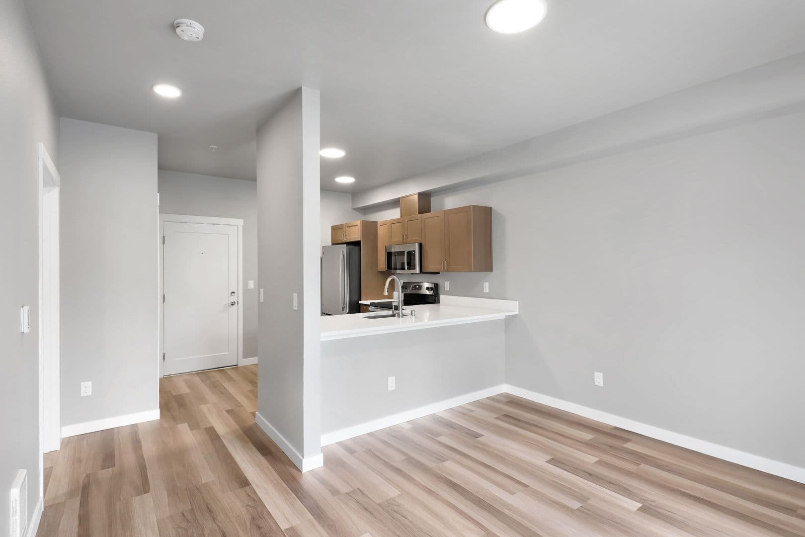 Bellingham Apartment: 4265 Creston Way