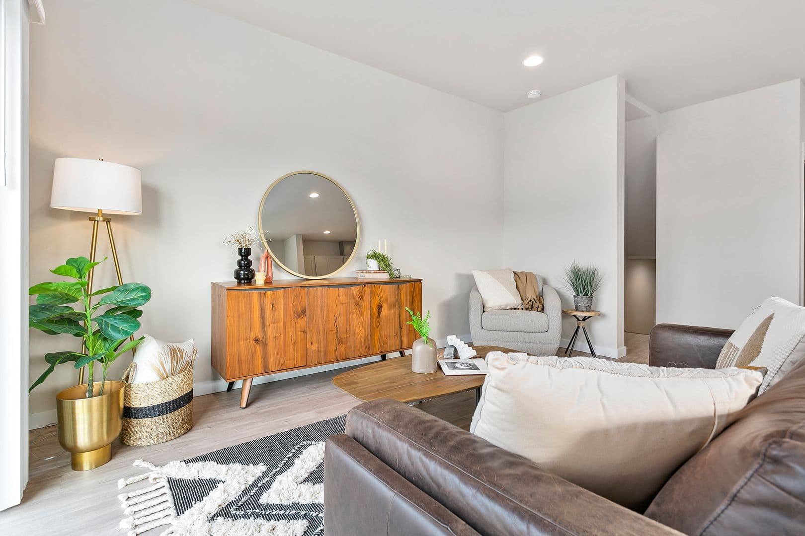Bellingham Apartment: 4150 -4182 Track Street
