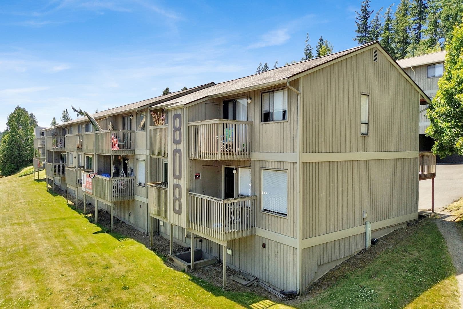 Bellingham Apartment: 808 21st Street