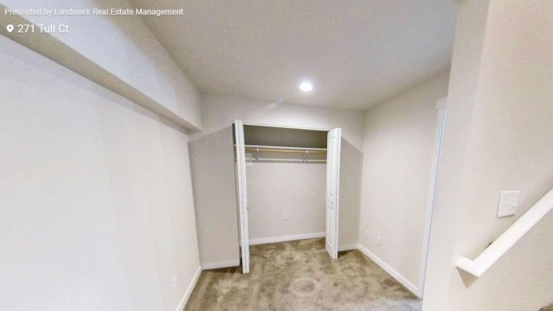 Bellingham Apartment: 201-273 Tull Court