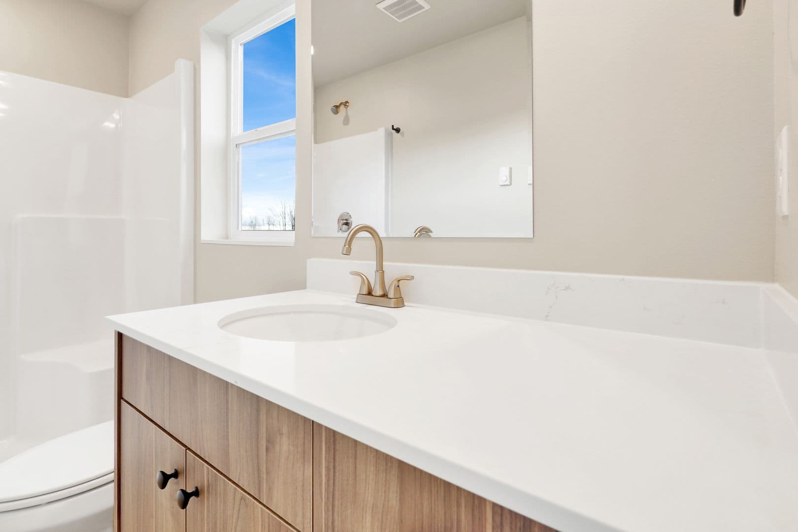 Blaine Apartment: 2722 Oleander Loop