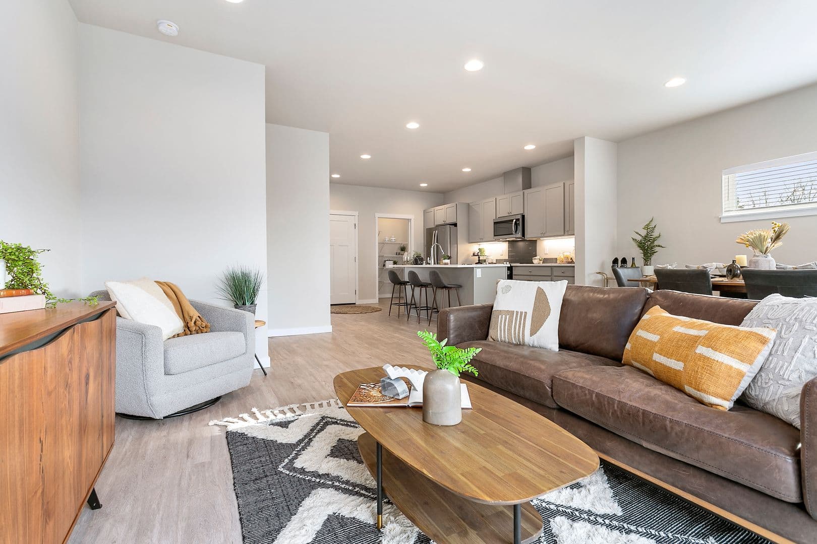 Bellingham Apartment: 4150 -4182 Track Street