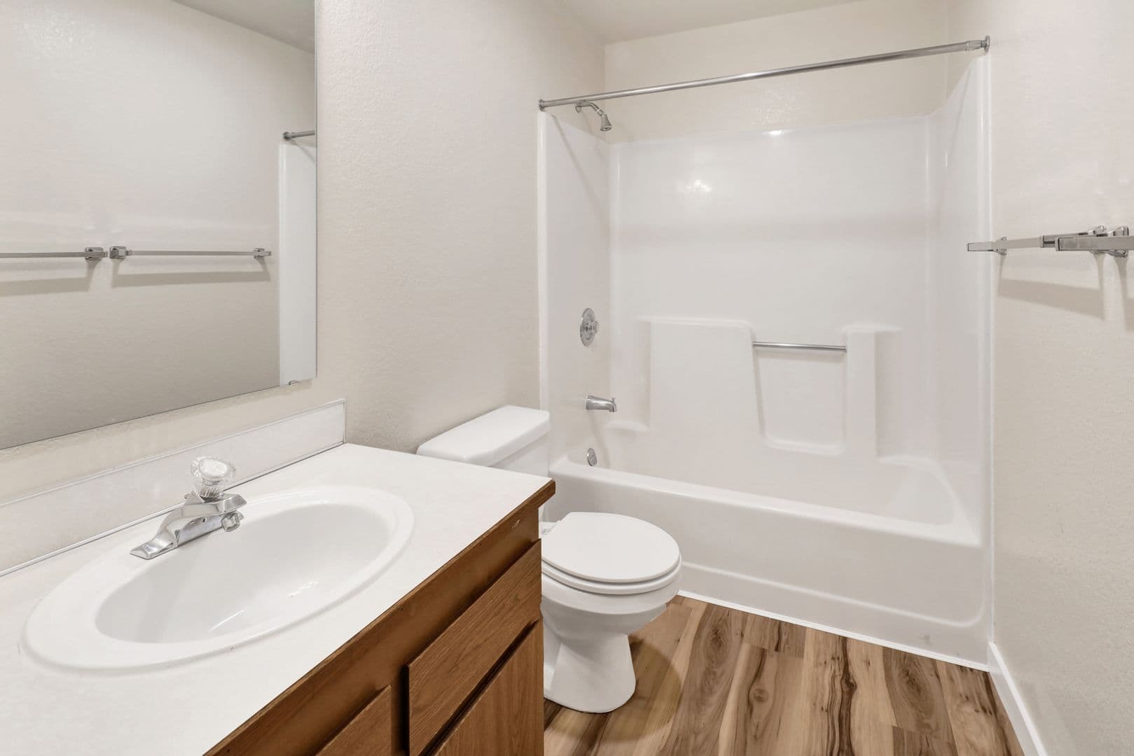 Bellingham Apartment: 2303 Taylor Ave