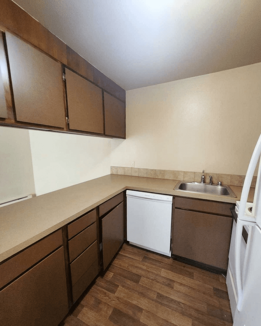Bellingham Apartment: 926 23rd/927 22nd Street