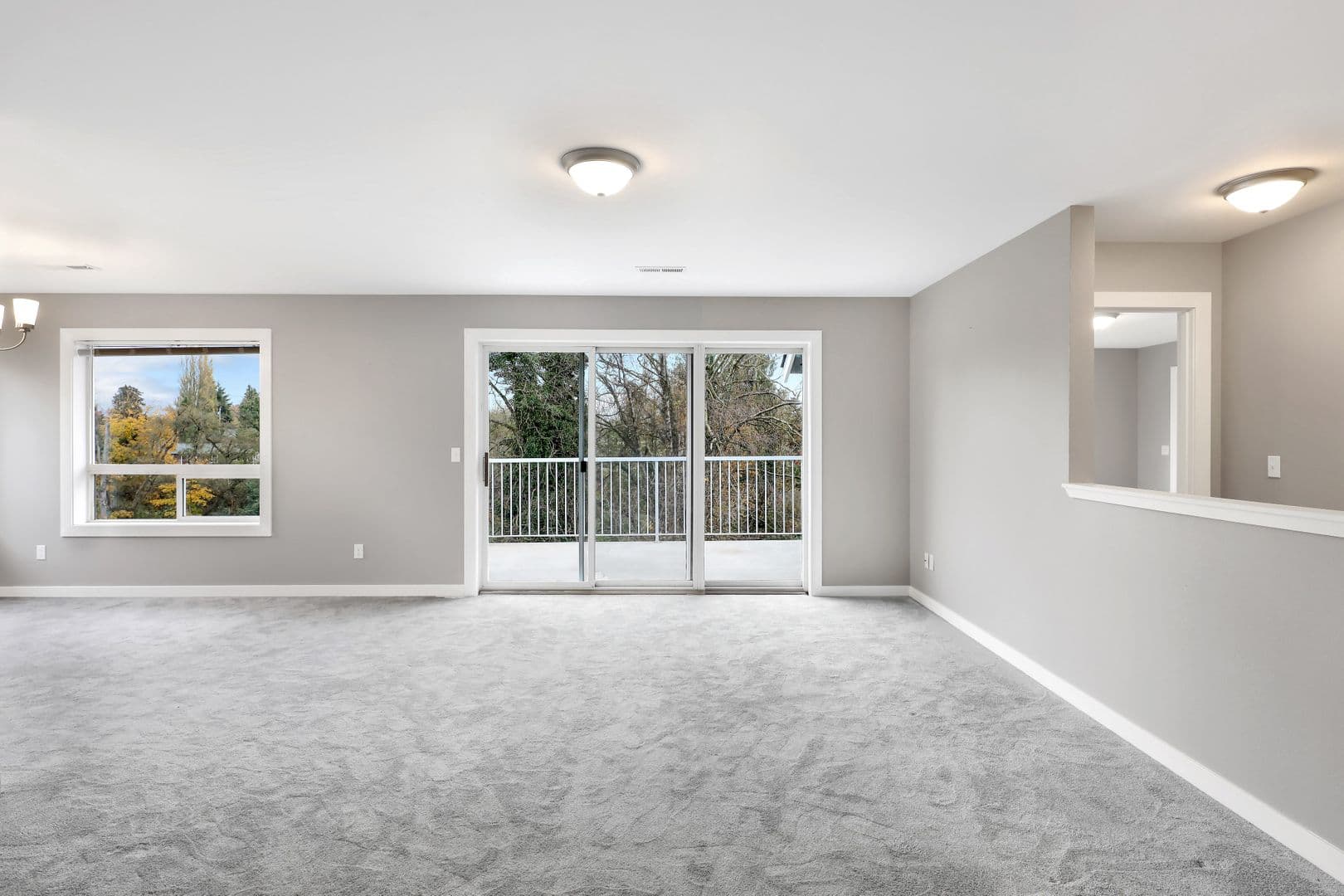 Lynden Apartment: 521 Main Place