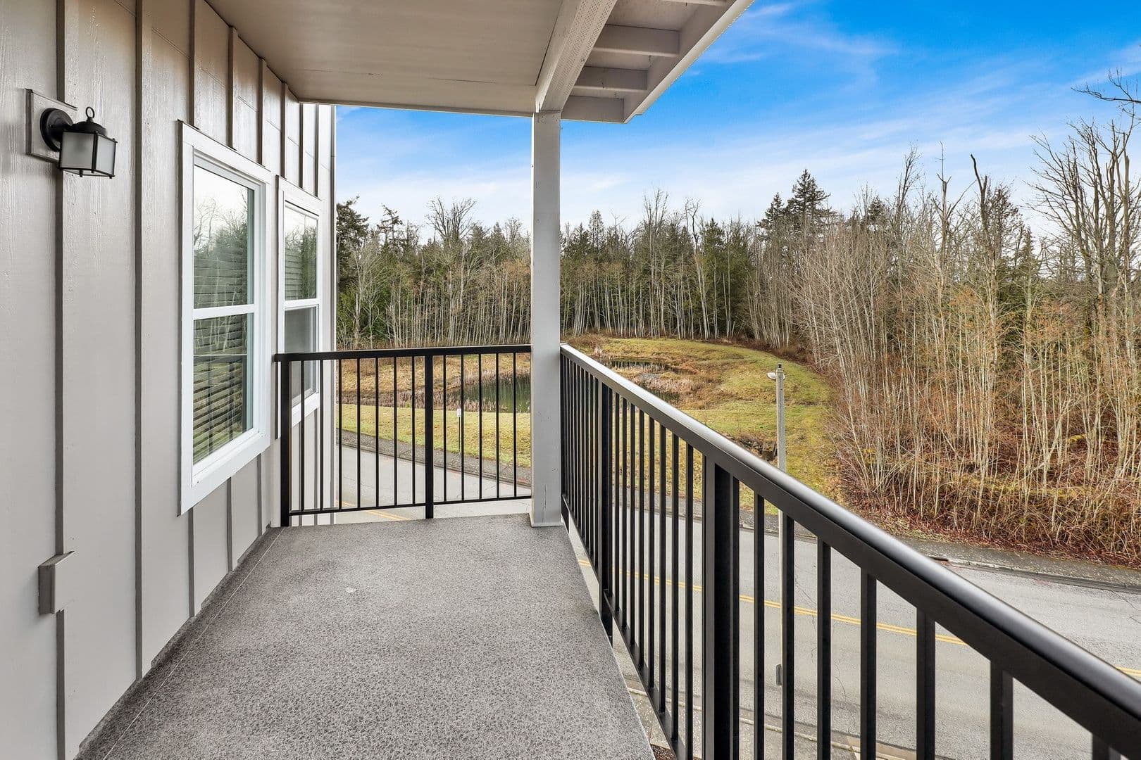 Bellingham Apartment: 541 -545 -549 E Kellogg Road