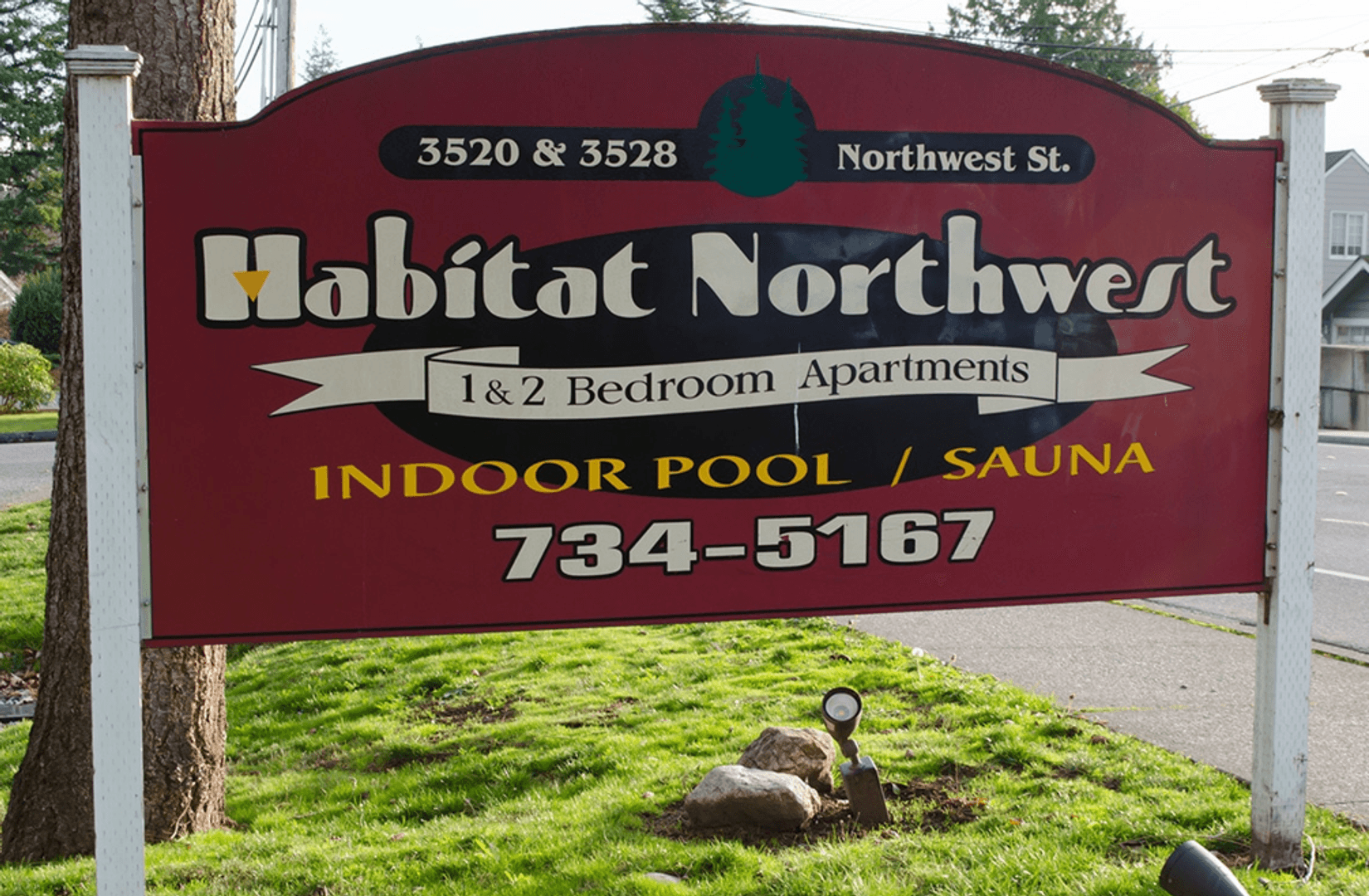 Bellingham Apartment: 3520/3528 Northwest Ave