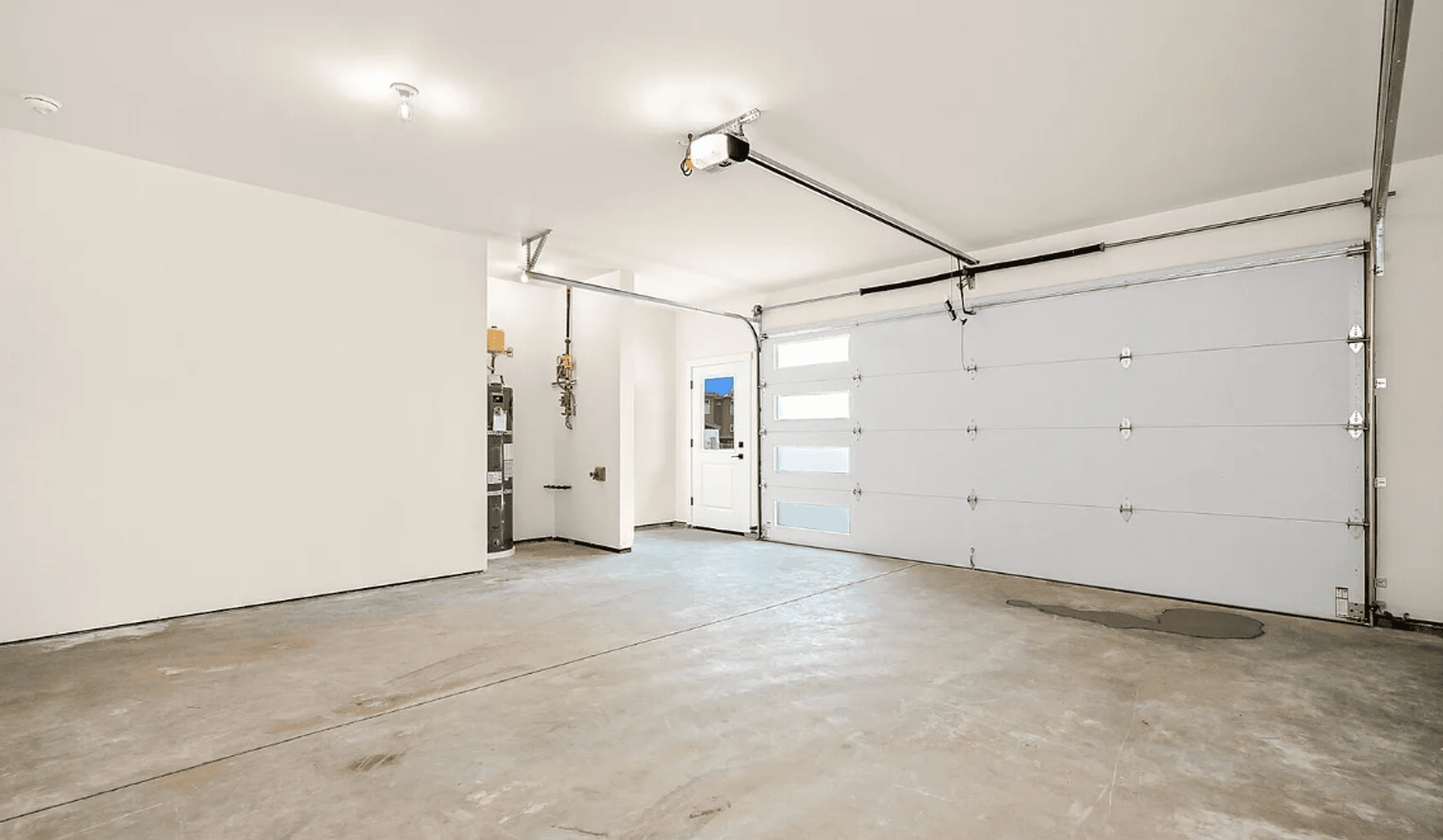 Bellingham Apartment: 217-219 Prince Ave