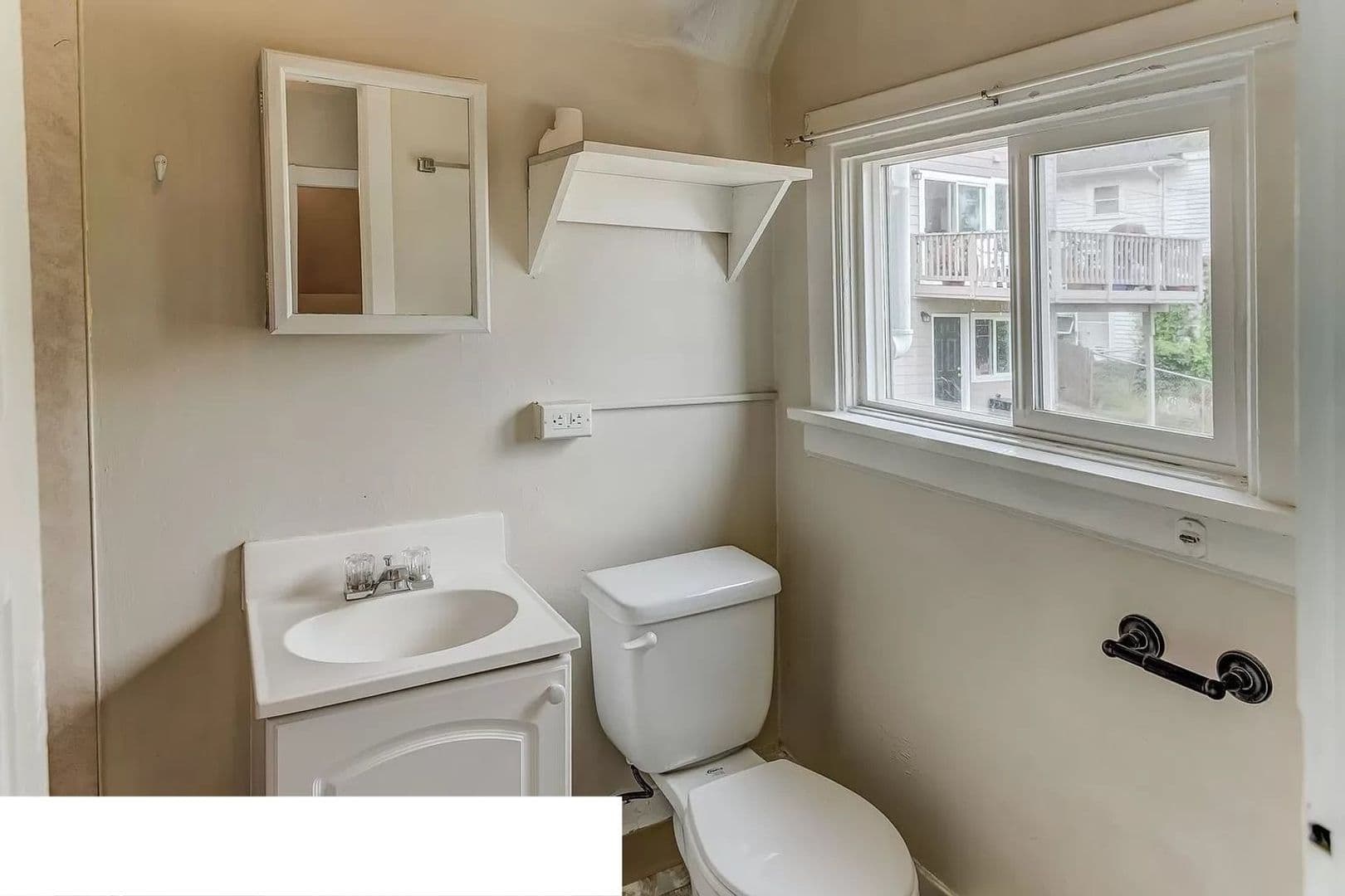Bellingham House: 312 Pine Street
