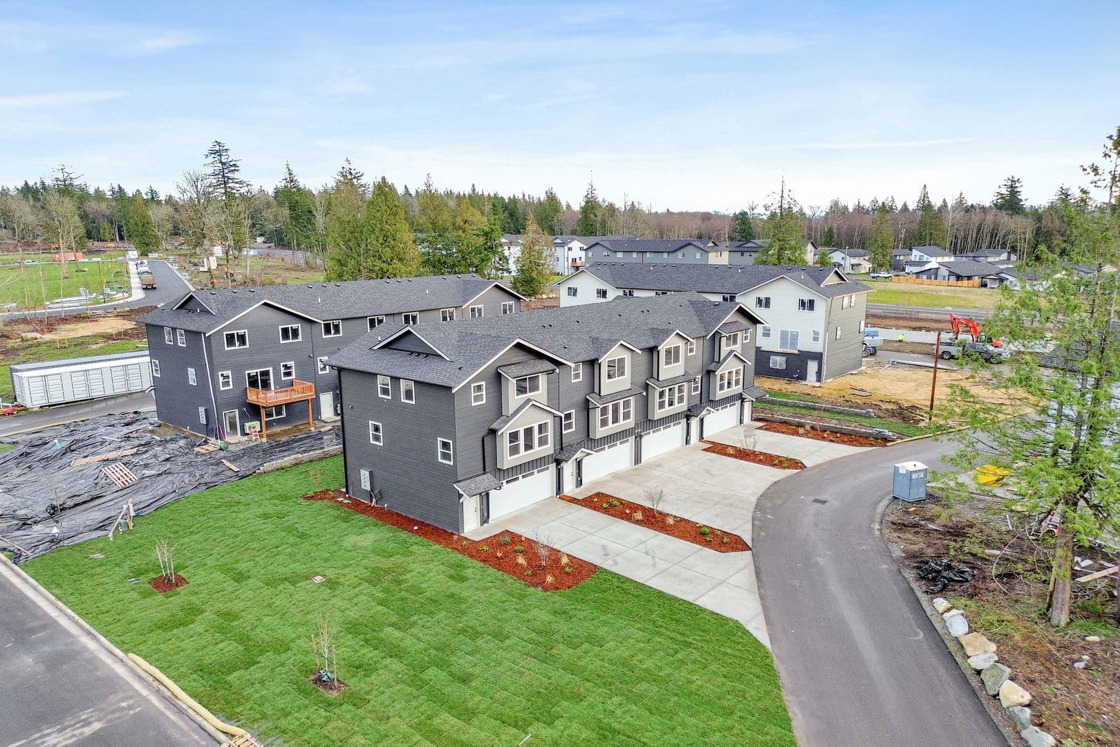 Blaine Apartment: 2716 Oleander Loop