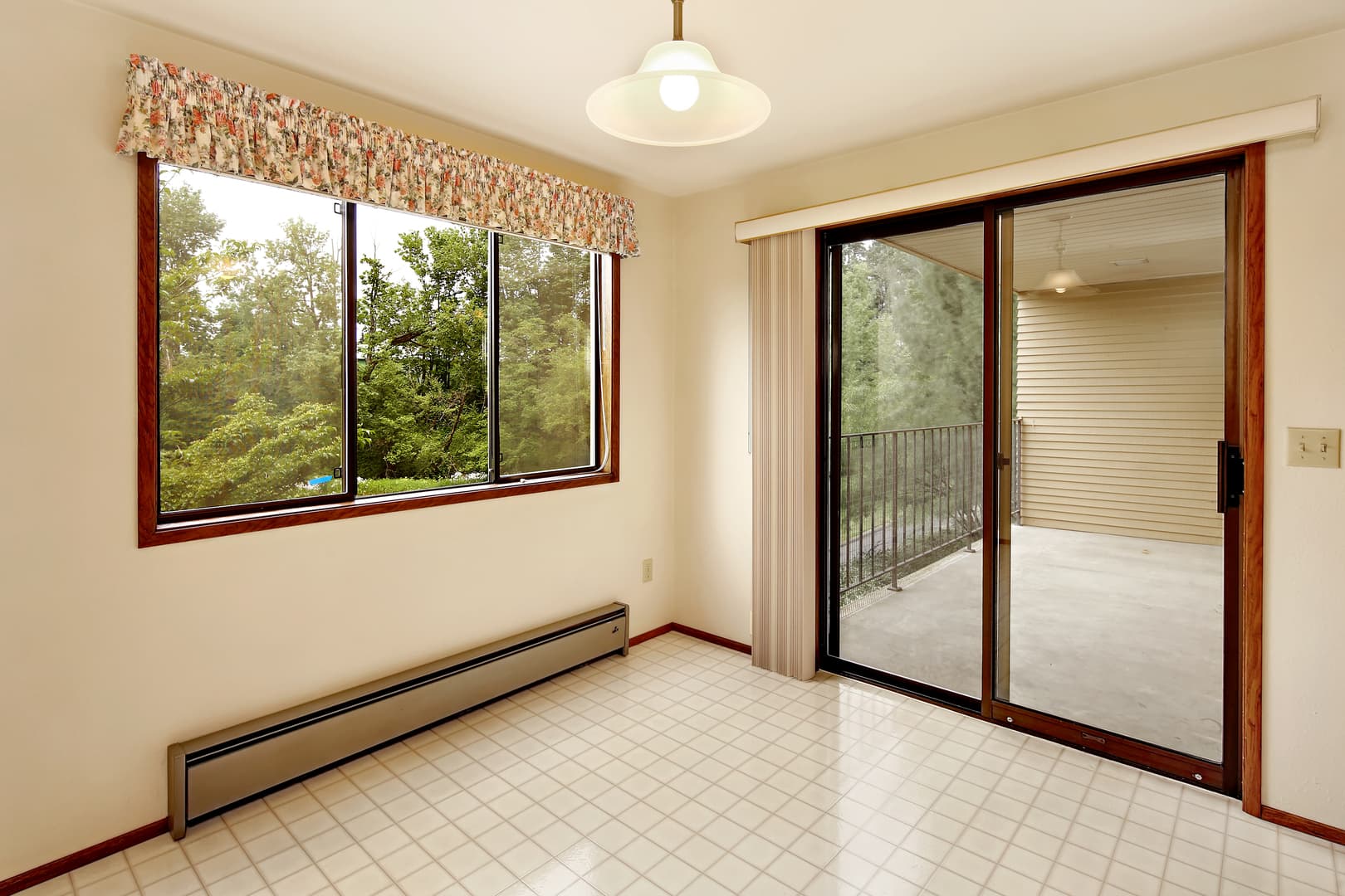 Lynden Apartment: La Villa Drive, 1412 Liberty St, 1414 Liberty St, 14th St
