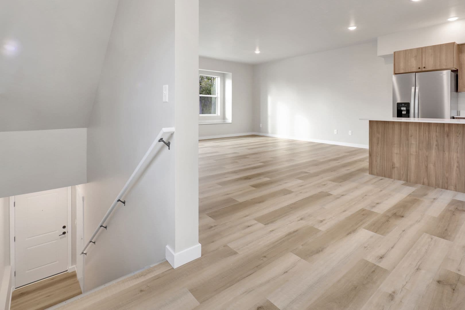 Blaine Apartment: 2722 Oleander Loop