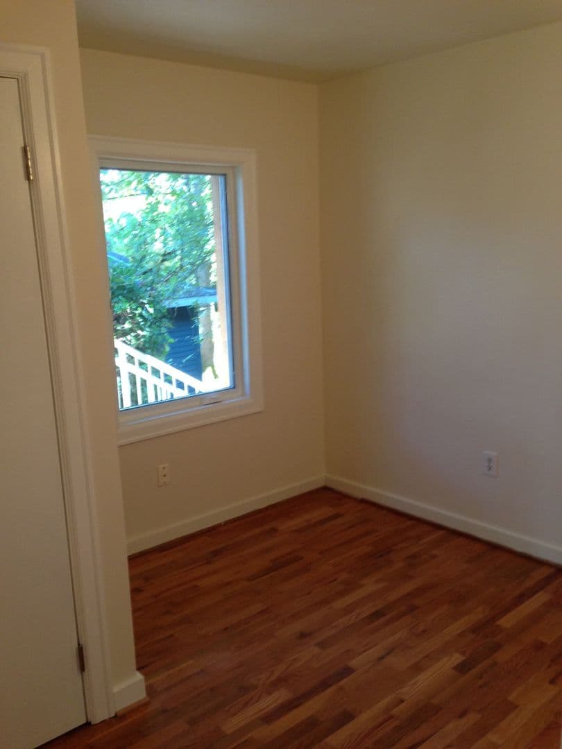 Bellingham Apartment: 814 High Street