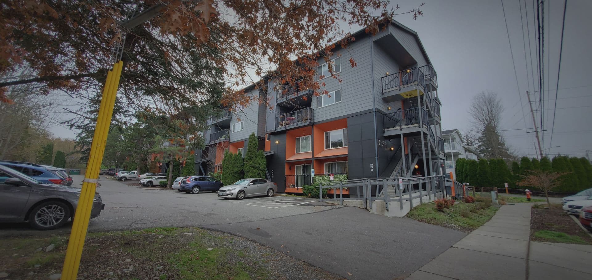 Bellingham Apartment: 2305 Douglas Avenue