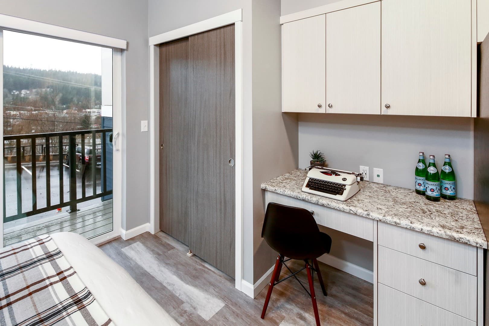 Bellingham Apartment: 110 S Ashley Street & 140 S Ashley Street
