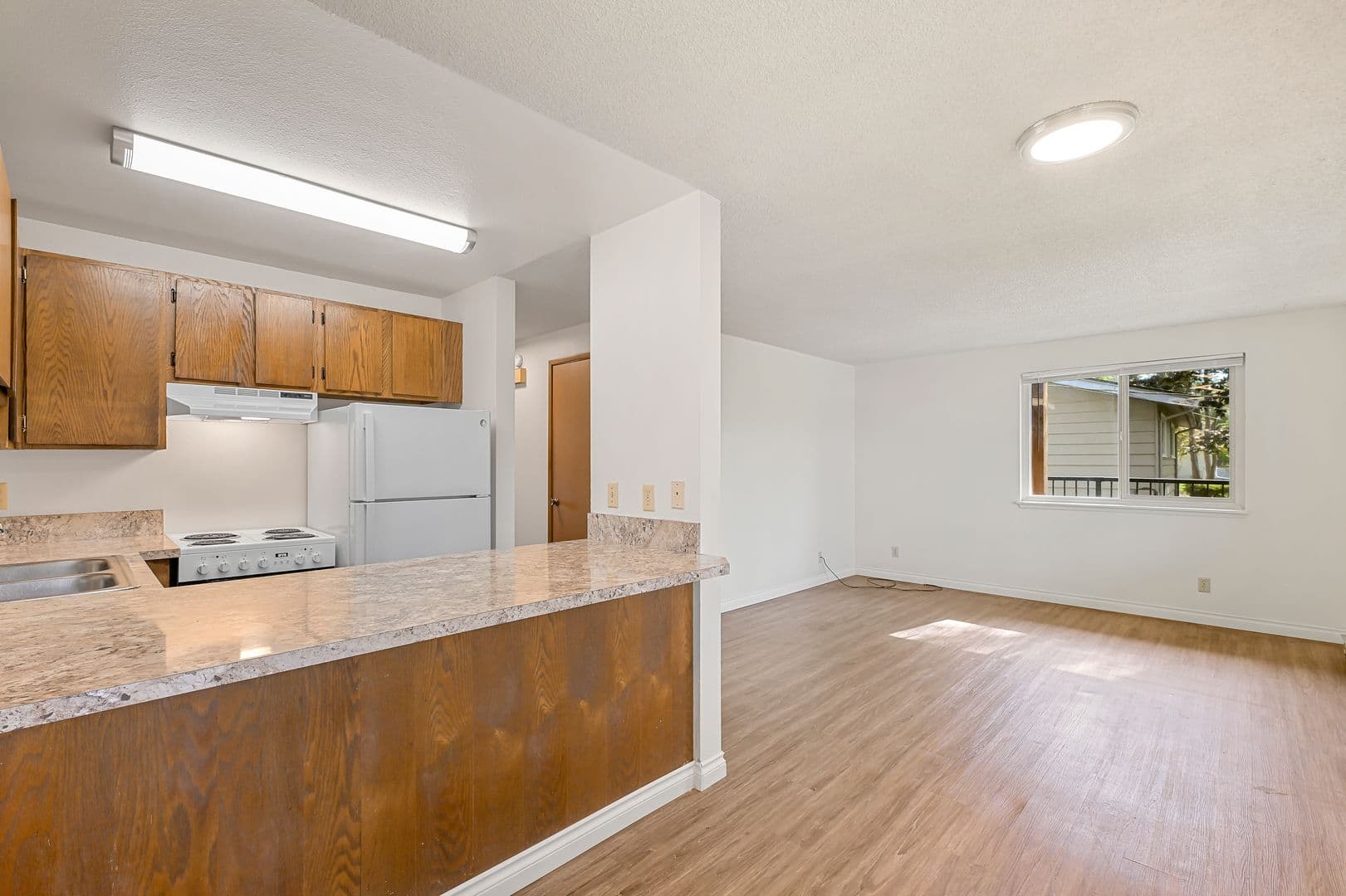 Bellingham Apartment: 1212 Nevada Street