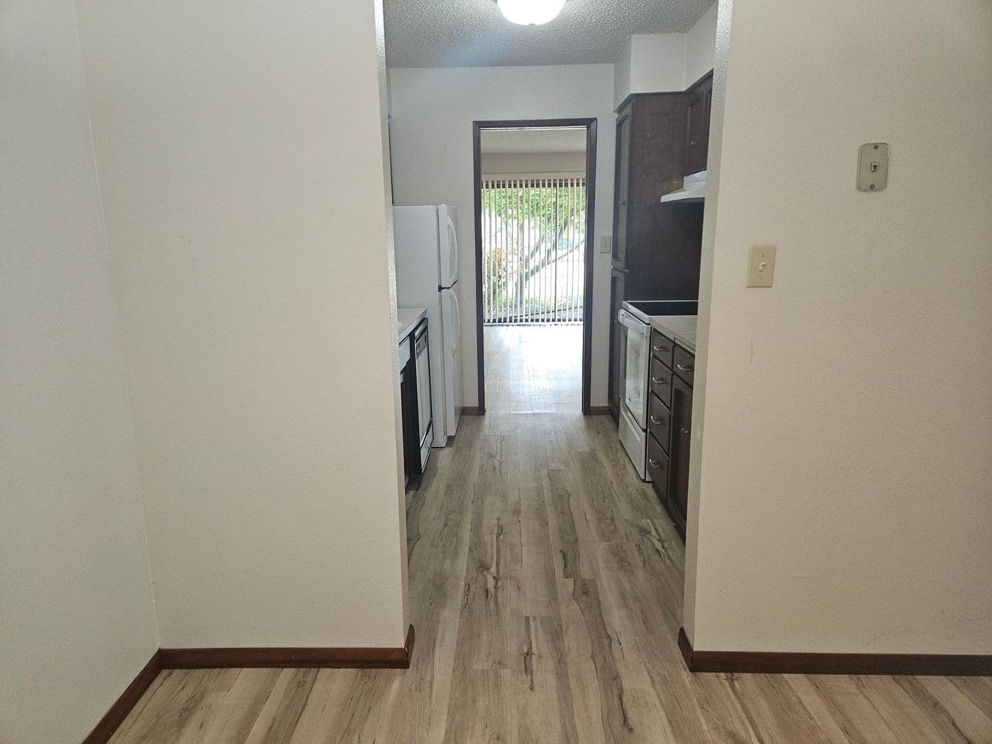 Lynden Apartment: La Villa Drive, 1412 Liberty St, 1414 Liberty St, 14th St