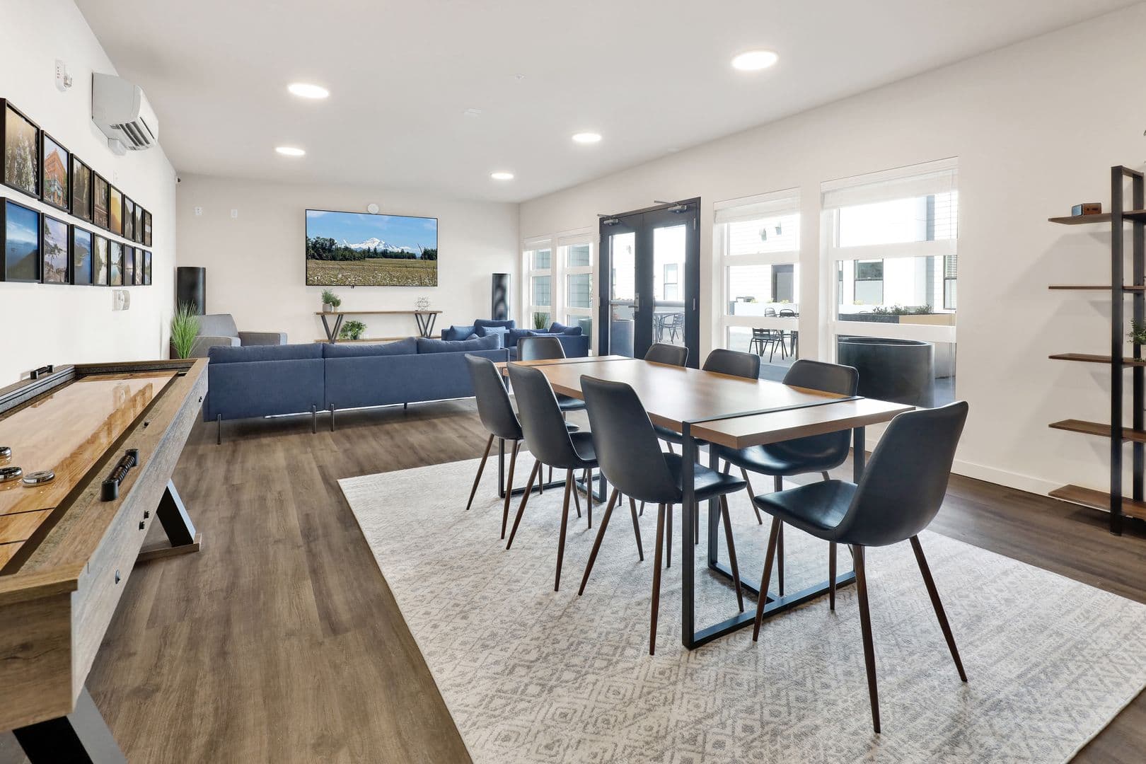 Bellingham Apartment: 1818 D Street