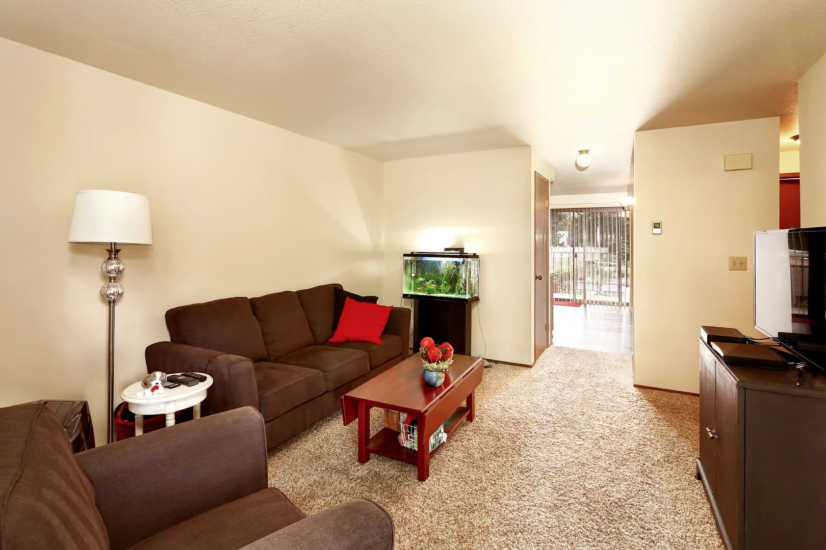 Lynden Apartment: La Villa Drive, 1412 Liberty St, 1414 Liberty St, 14th St