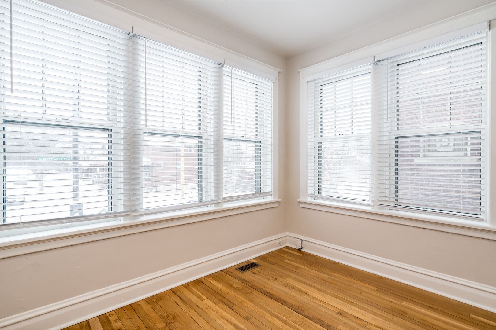 St. Louis Apartment: 6528 Berthold Ave