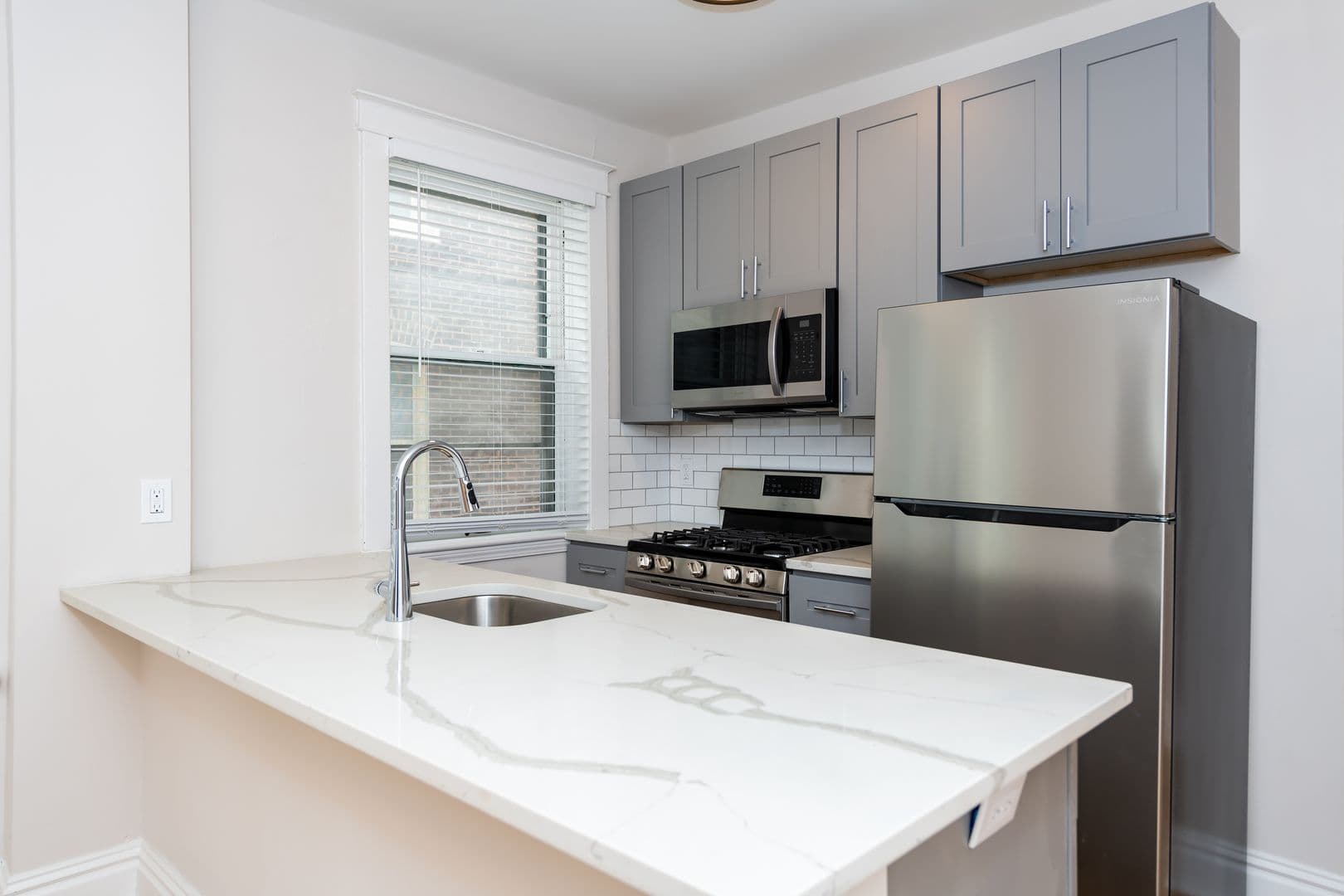 St. Louis Apartment: 6528 Berthold Ave