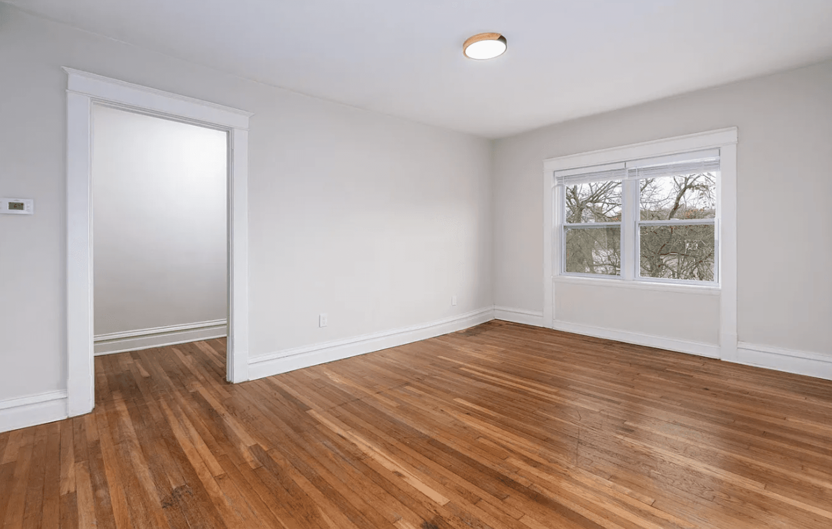 Maplewood Apartment: 7389 Maple Ave.