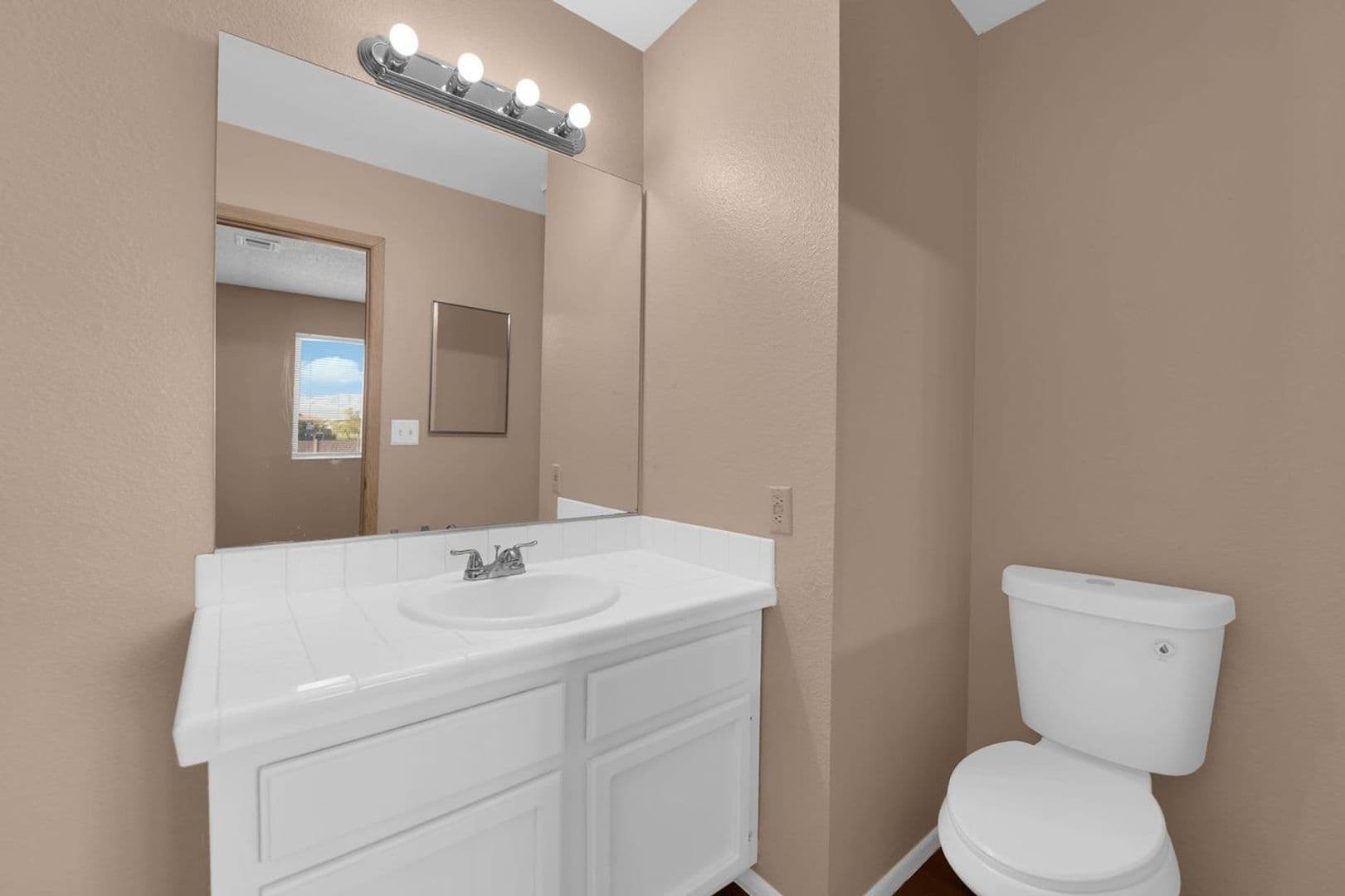 Las Vegas House: 4300 N Lamont St Unit 251