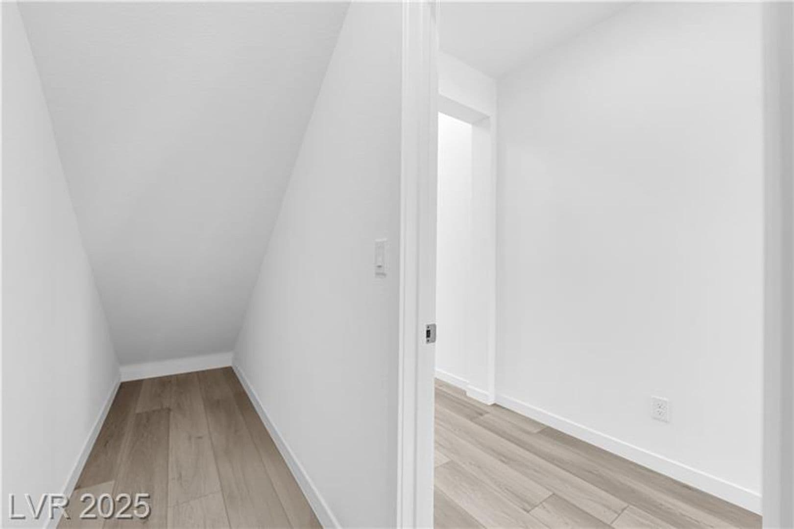 Las Vegas House: 6704 Chargehand Ave